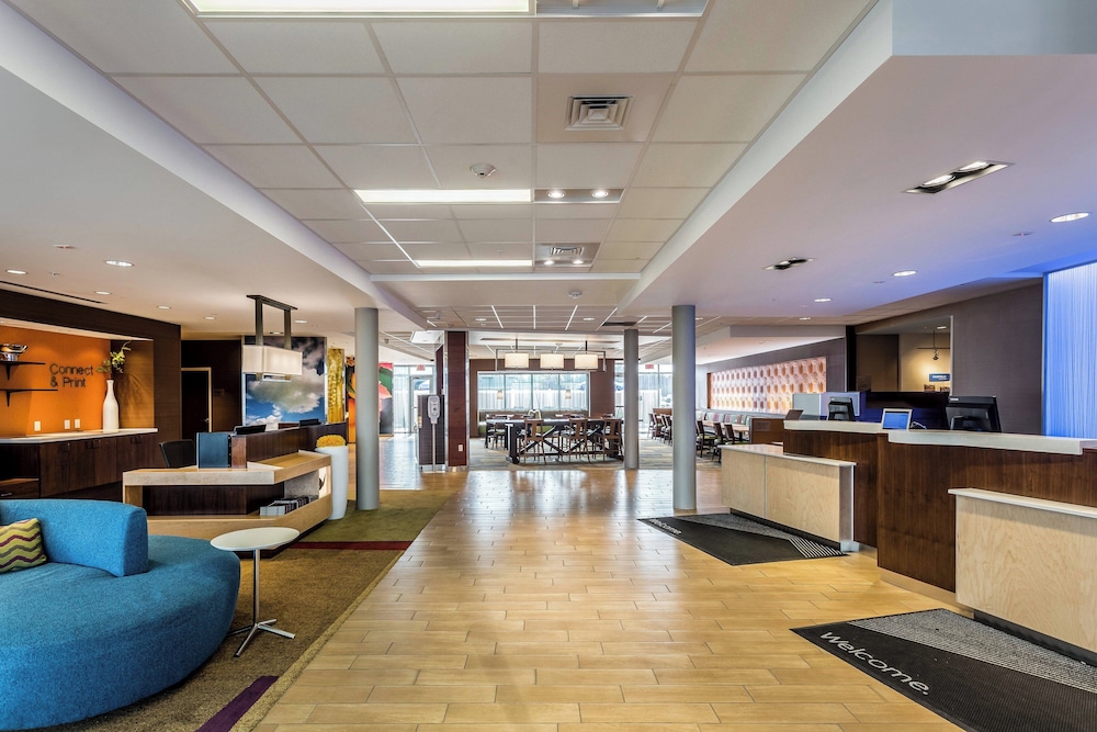 Fairfield Inn & Suites by Marriott Butte - photo 2