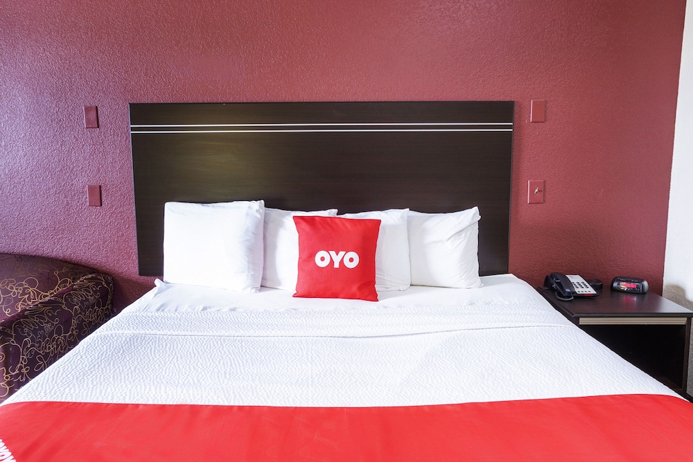 Oyo Hotel Lsu - photo 13