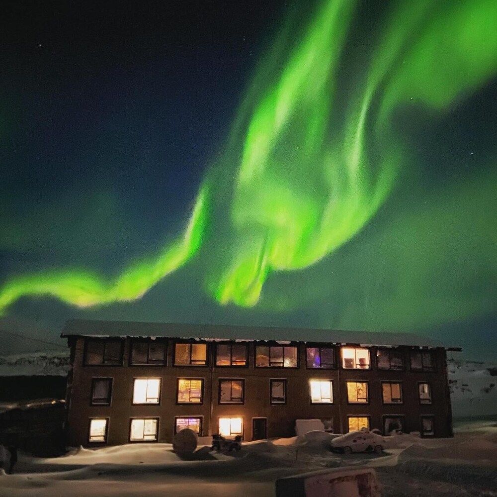 Cedar Grass Teriberka — hotel in Teriberka