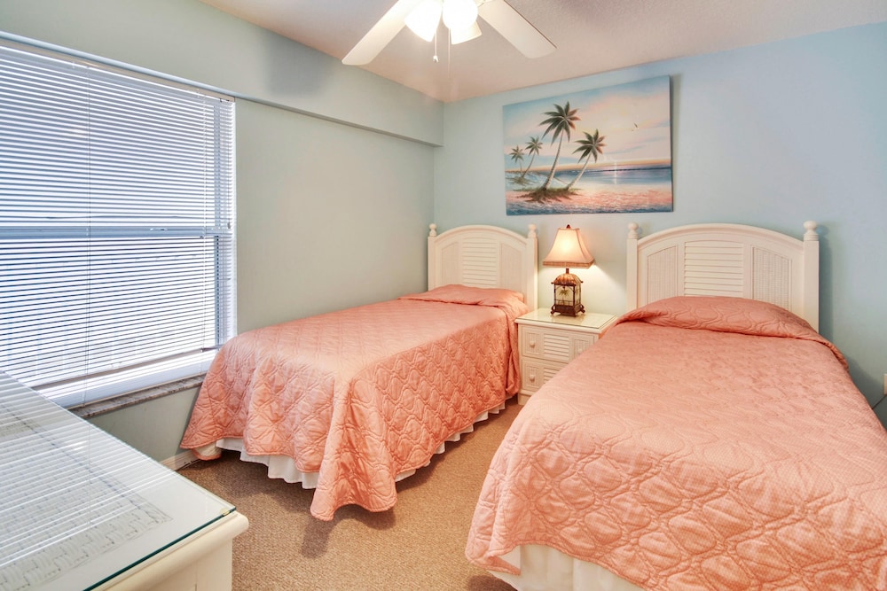 Amadeus 9 — 4-Star Luxury Hotel in Saint Pete Beach, United States