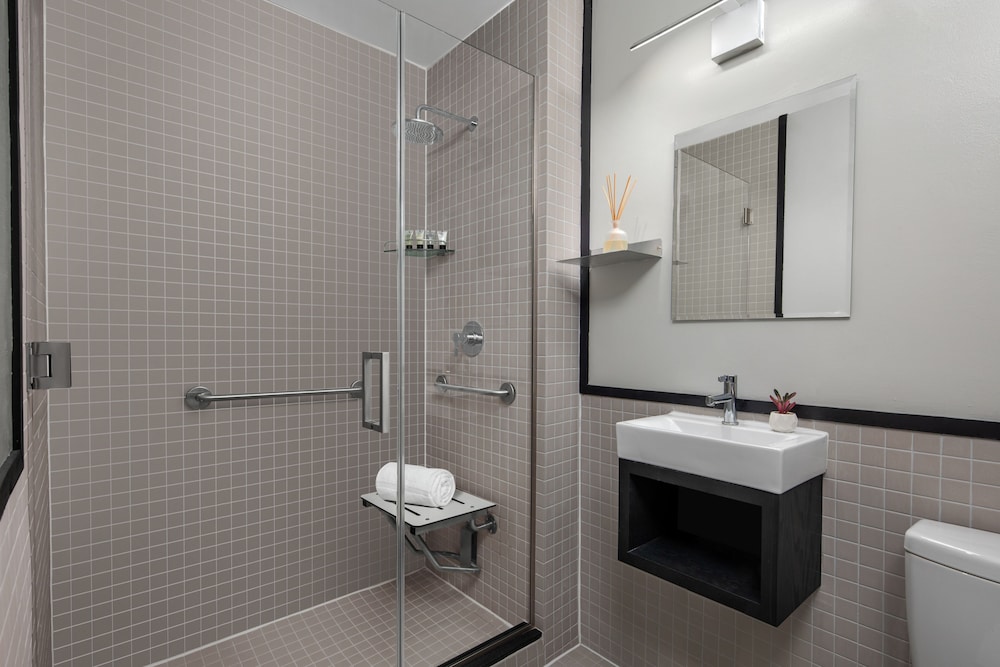 The Baltic Hotel - photo 15