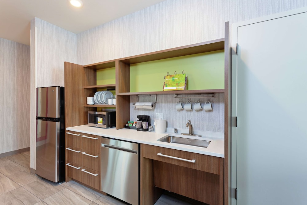 Home2 Suites by Hilton Temecula - photo 16