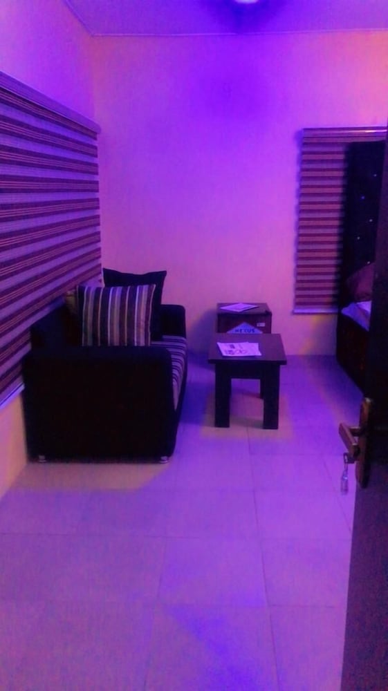 Top Nosh Lounge and Bar in Ibadan, Nigeria