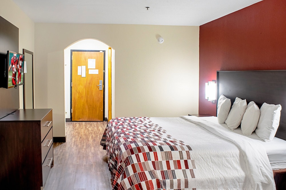 Red Roof Inn & Suites Middletown Franklin - photo 12