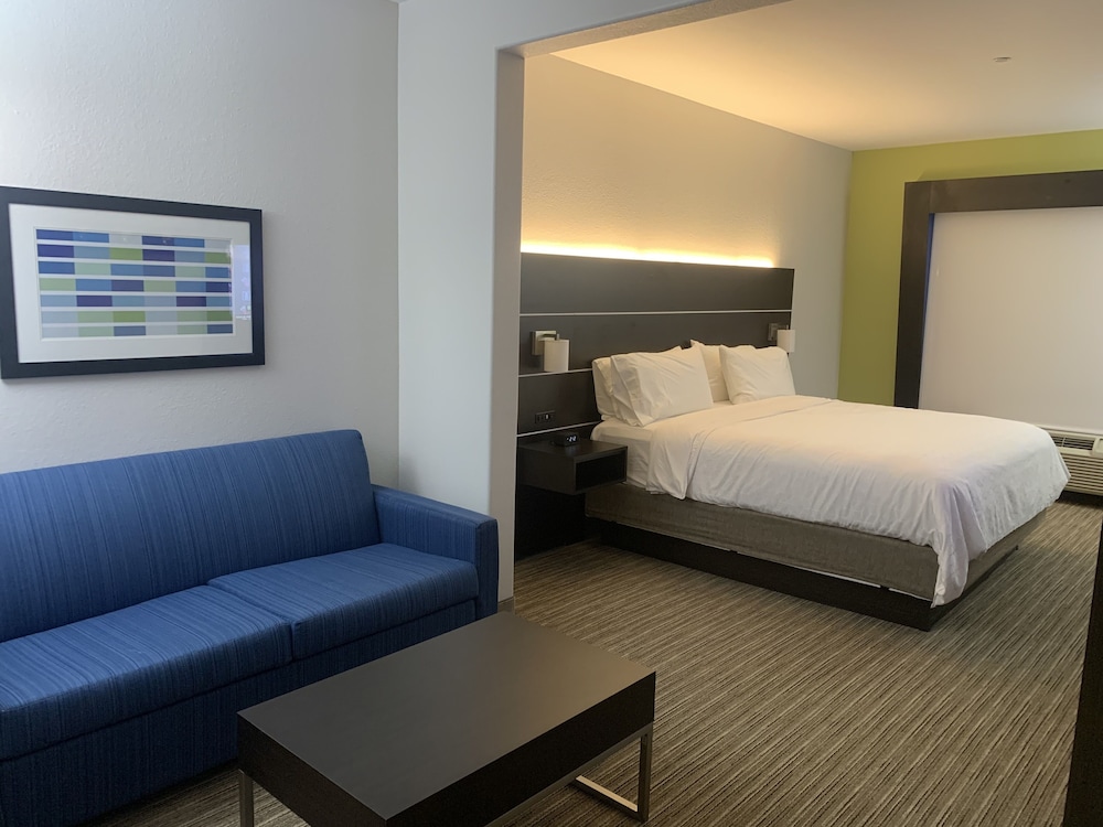 Holiday Inn Express Greenville by IHG - photo 8