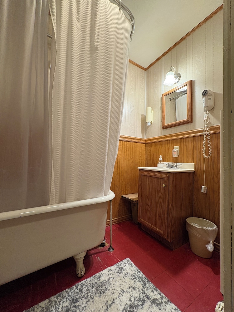 Whiteface Farm Adirondack Bed and Breakfast - photo 27