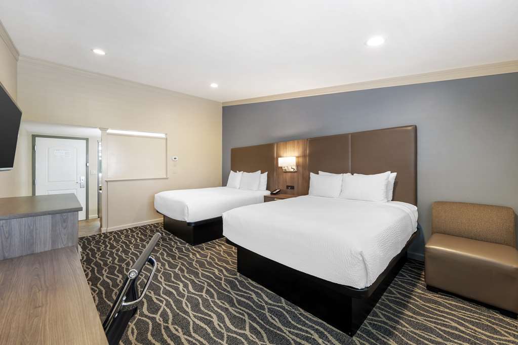 Best Western Plus Hill House - photo 33