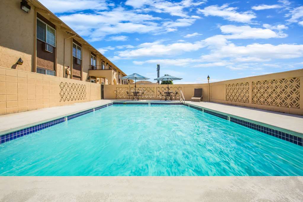 Days Inn by Wyndham Yakima - photo 5