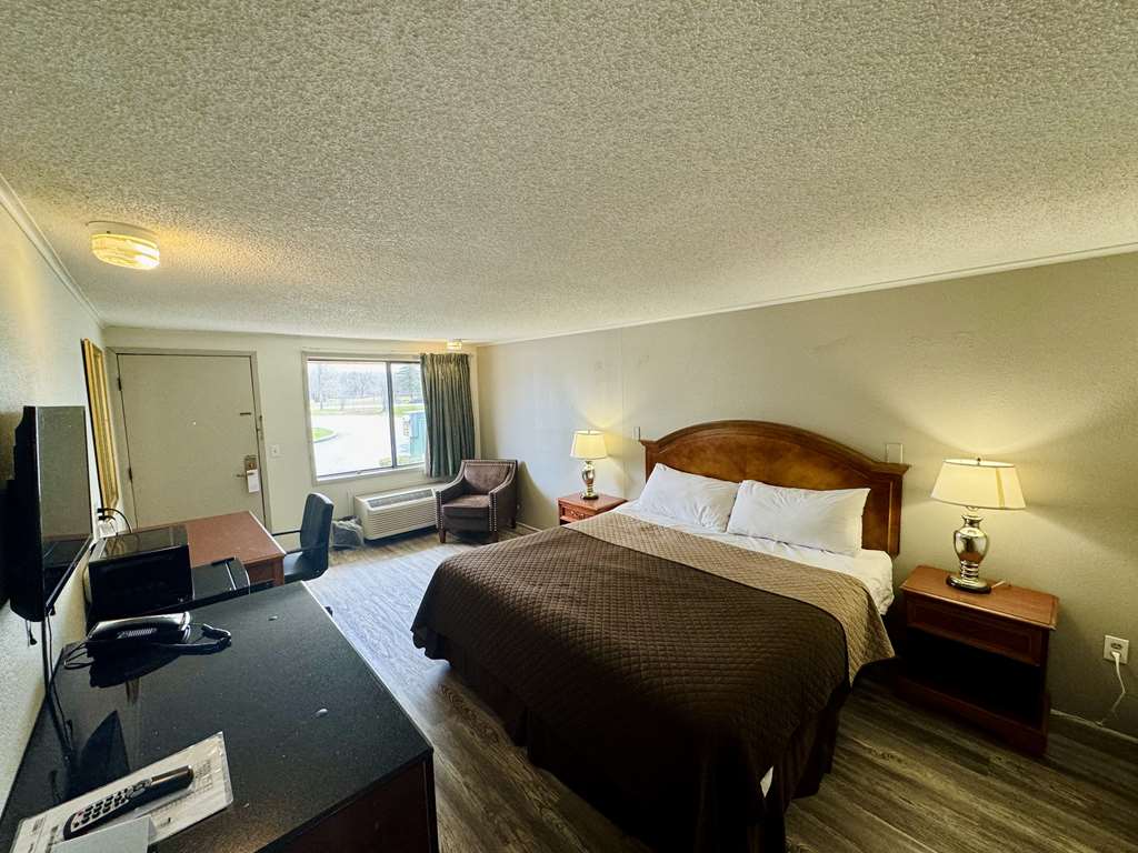 Knights Inn Bridgeport Frankenmuth - photo 13