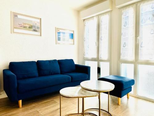 L’encre Bleue 800 Metres de la Plage in Aytre, France