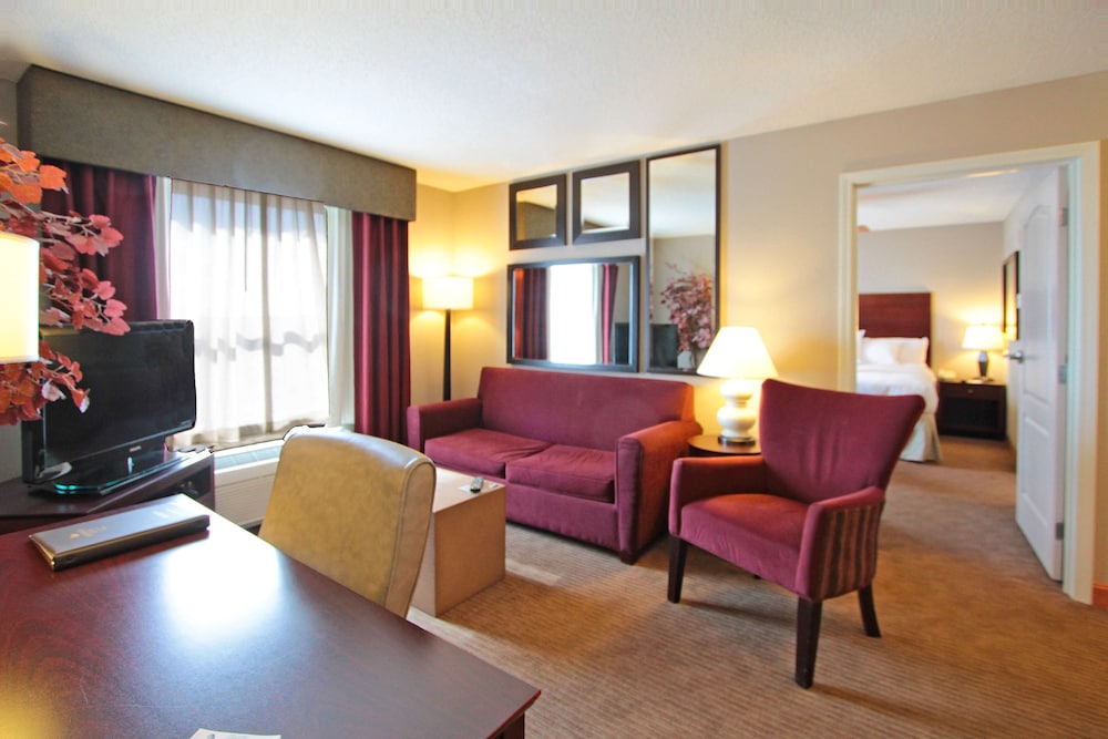Homewood Suites by Hilton Bloomington - photo 38
