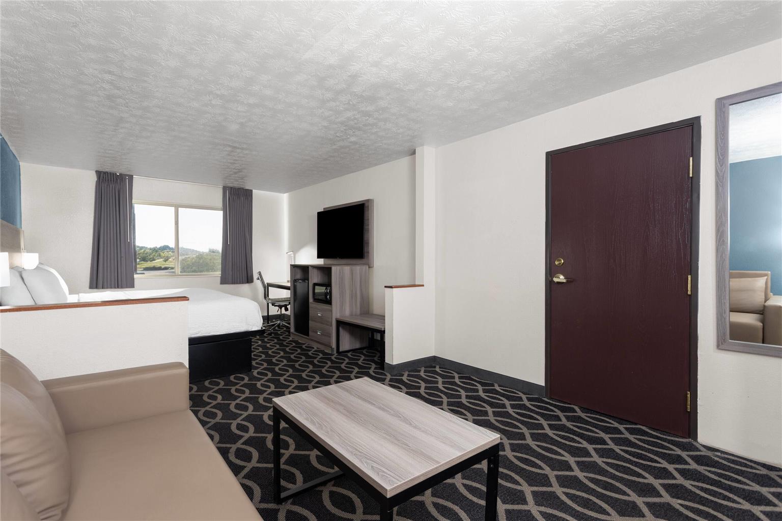 Baymont by Wyndham Piqua - photo 25