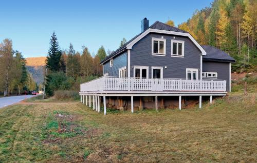 4 Bedroom Beautiful Home In Fyresdal — 4-Star Luxury Hotel in Fyresdal, Norway