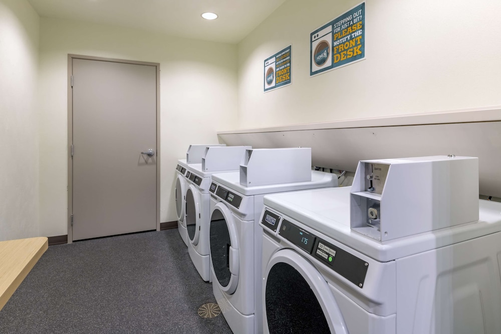 Home2 Suites by Hilton Kingman - photo 5