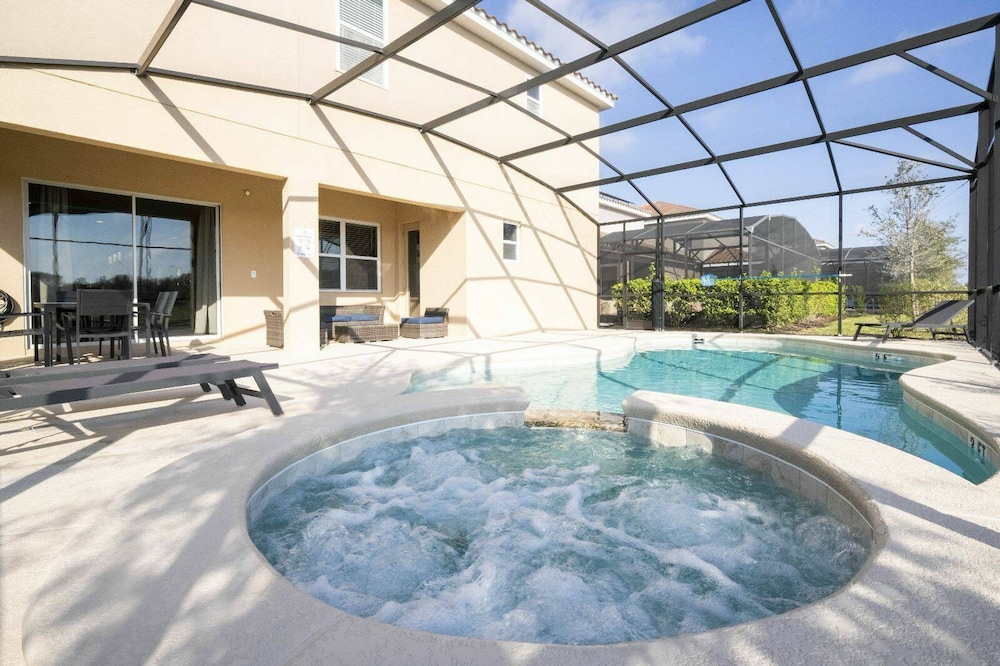 Solterra 12bd 11 5bat Sleeps24 Disney Pool Spa - photo 26