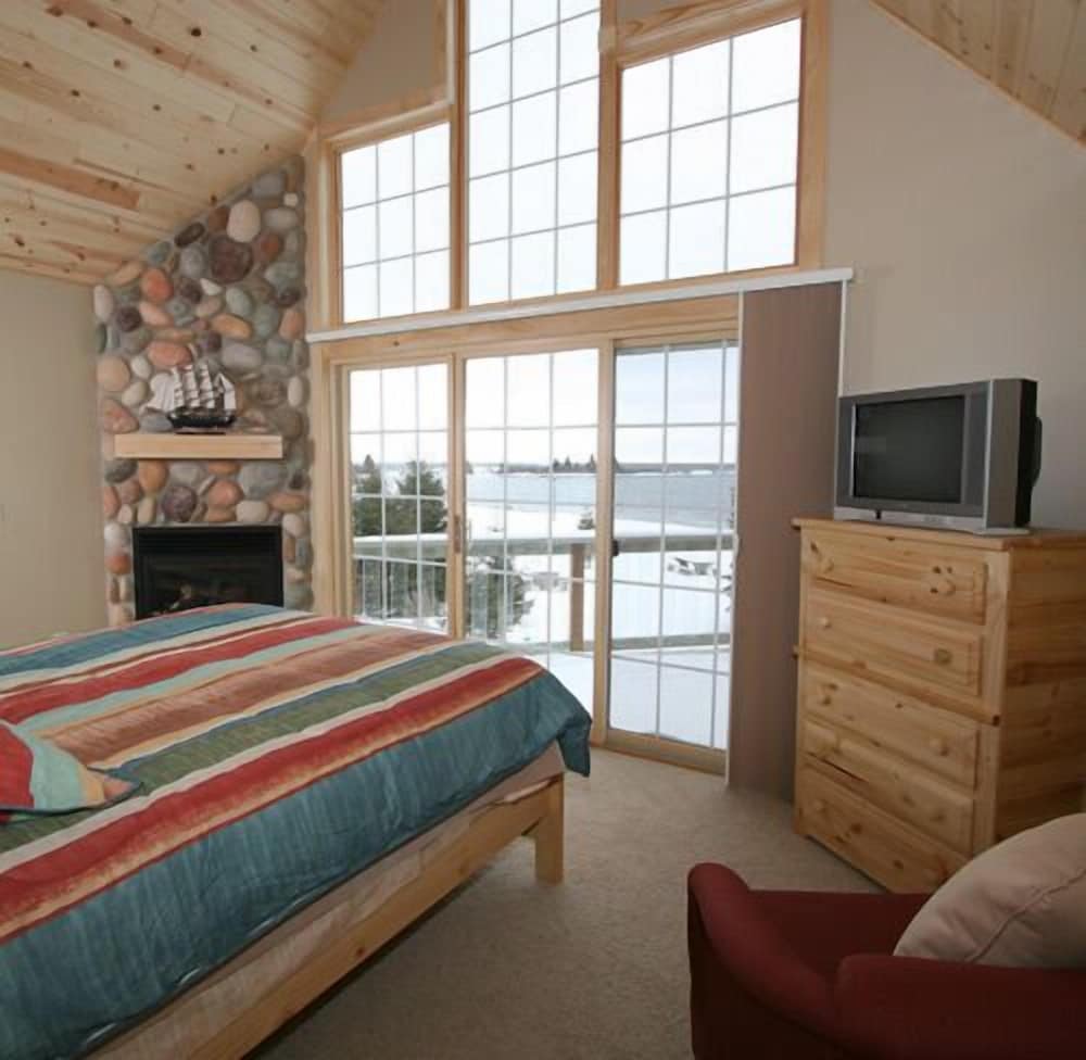 Cobblestone Cove - photo 4