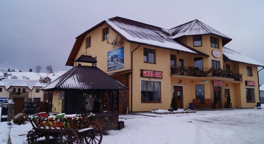 Dacha - carbon neutral hotel in Yasinya