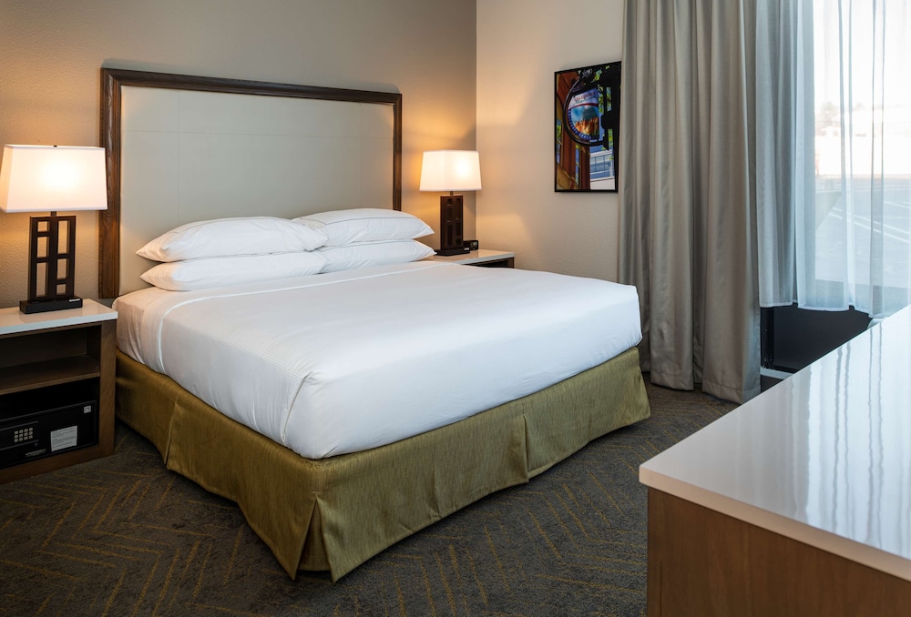 DoubleTree by Hilton Madison East WI - photo 20
