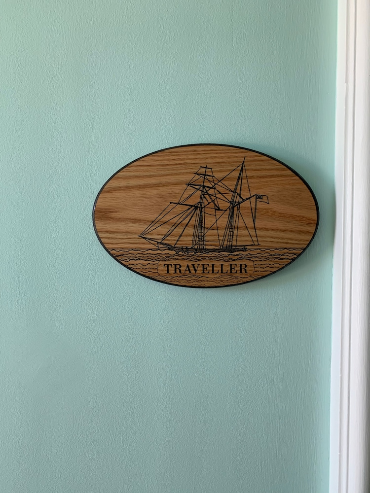 Captain Sweetser's Inn - photo 12