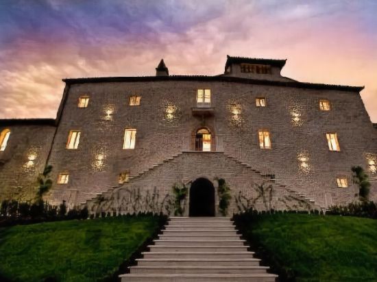Castello di Montignano Relais & Spa — Massa Martana — photo 2