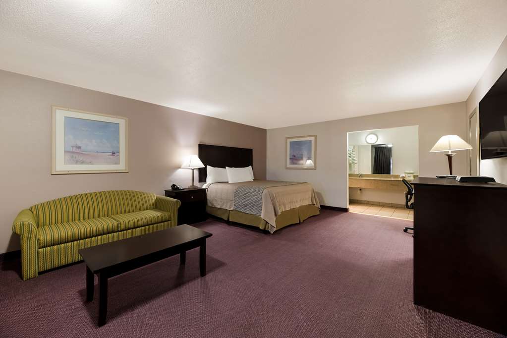 Americas Best Value Inn Alpine - photo 15