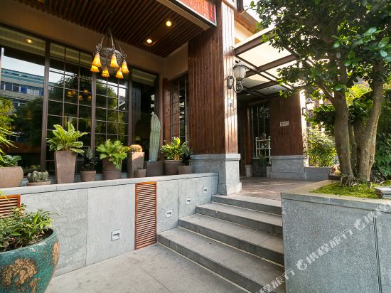 Elegant Hotel - last minute hotel in Puyang