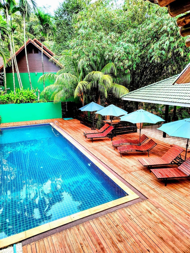 Phuket Jungle Experience Resort - last minute hotel in Phuket