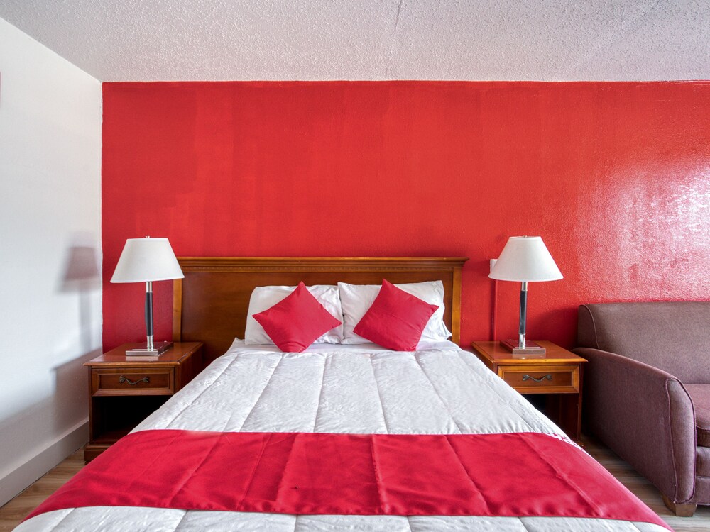 OYO Hotel Columbia SC West - photo 10