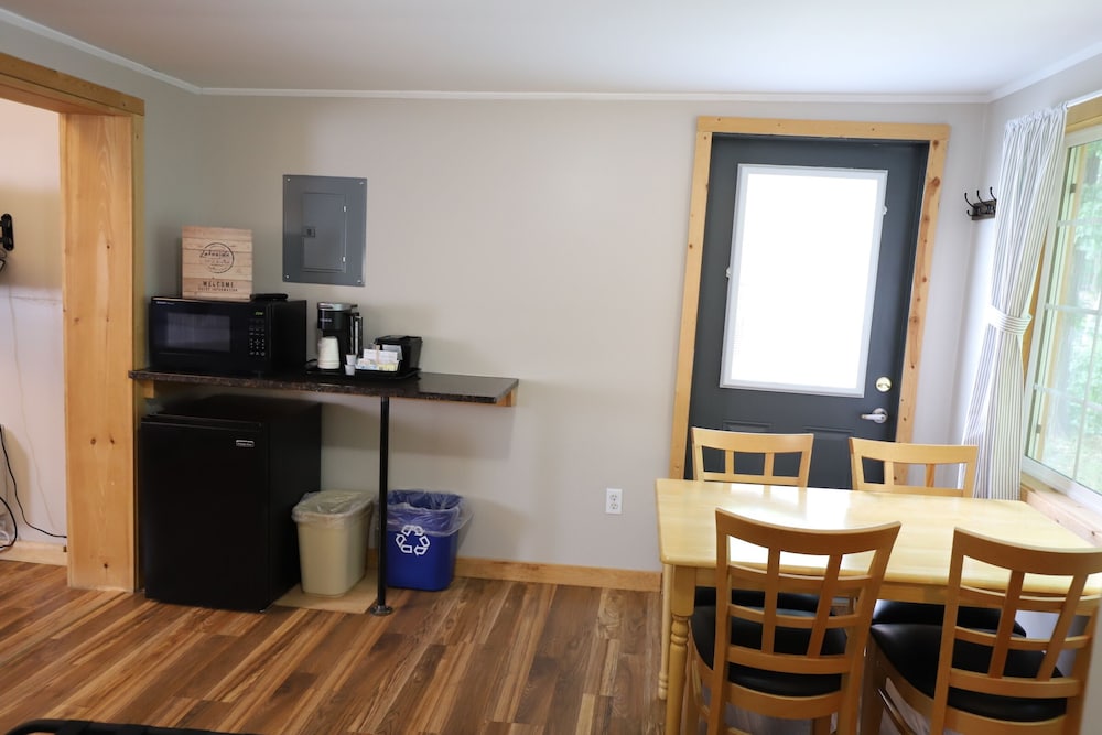 Lakeside Resort - photo 38
