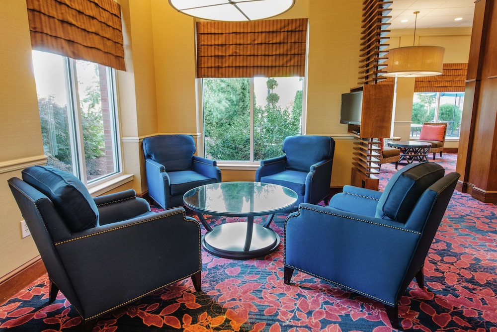 Hilton Garden Inn Manchester Downtown - photo 2