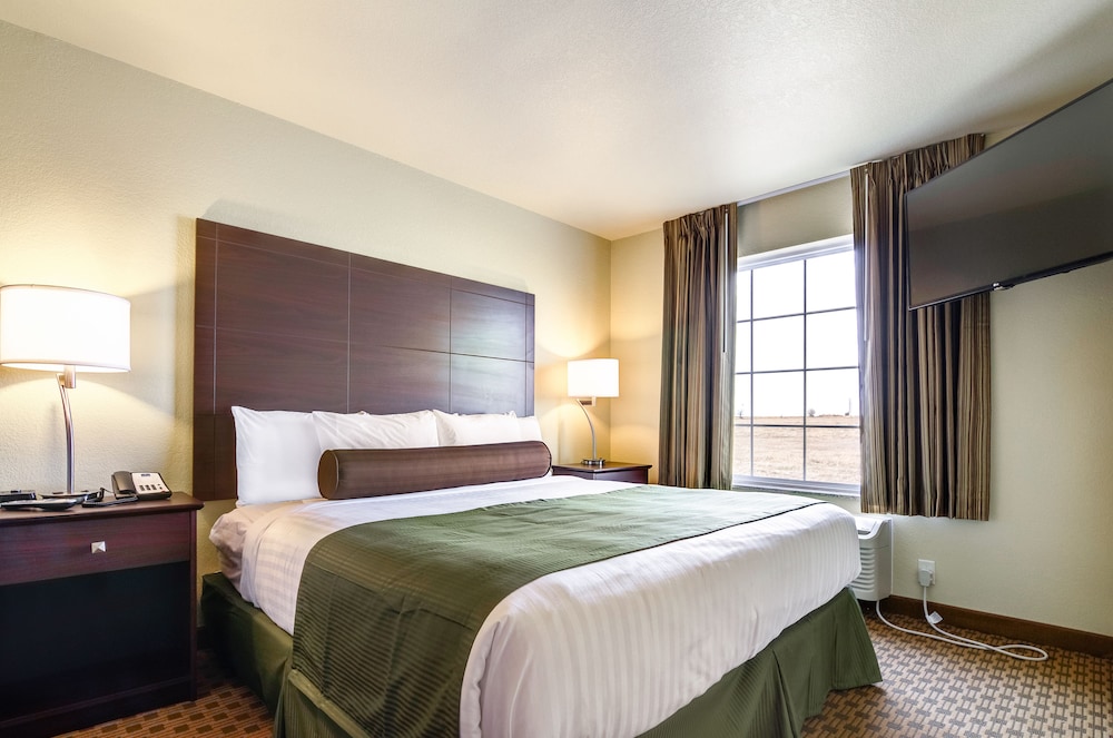 Castle Rock Inn & Suites - photo 9