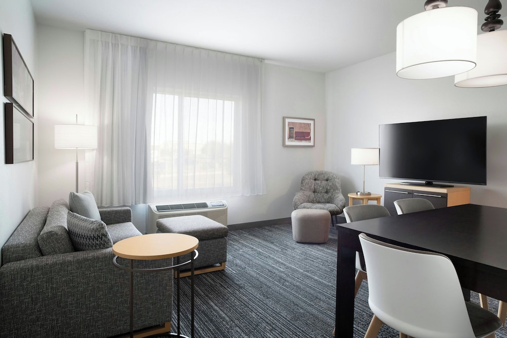 TownePlace Suites by Marriott Laredo - photo 17