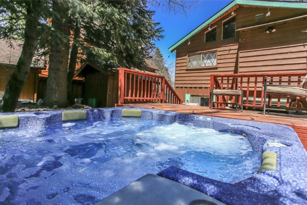 Avalon - last minute hotel in Big Bear Lake