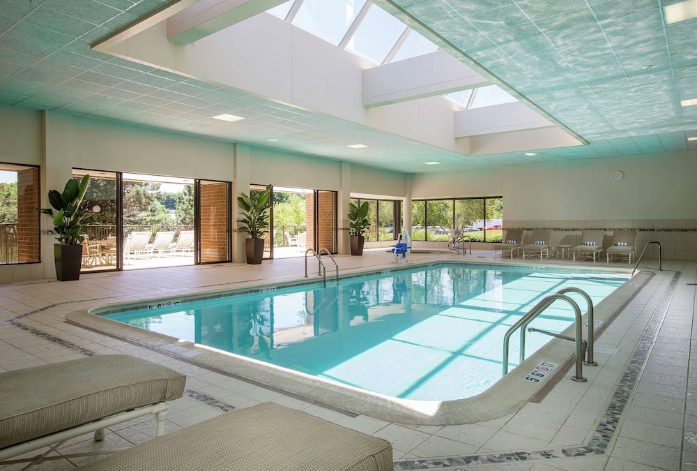 DoubleTree by Hilton Lisle Naperville - photo 18