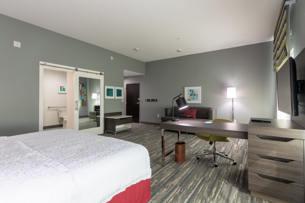 Hampton Inn & Suites Dallas East - photo 18