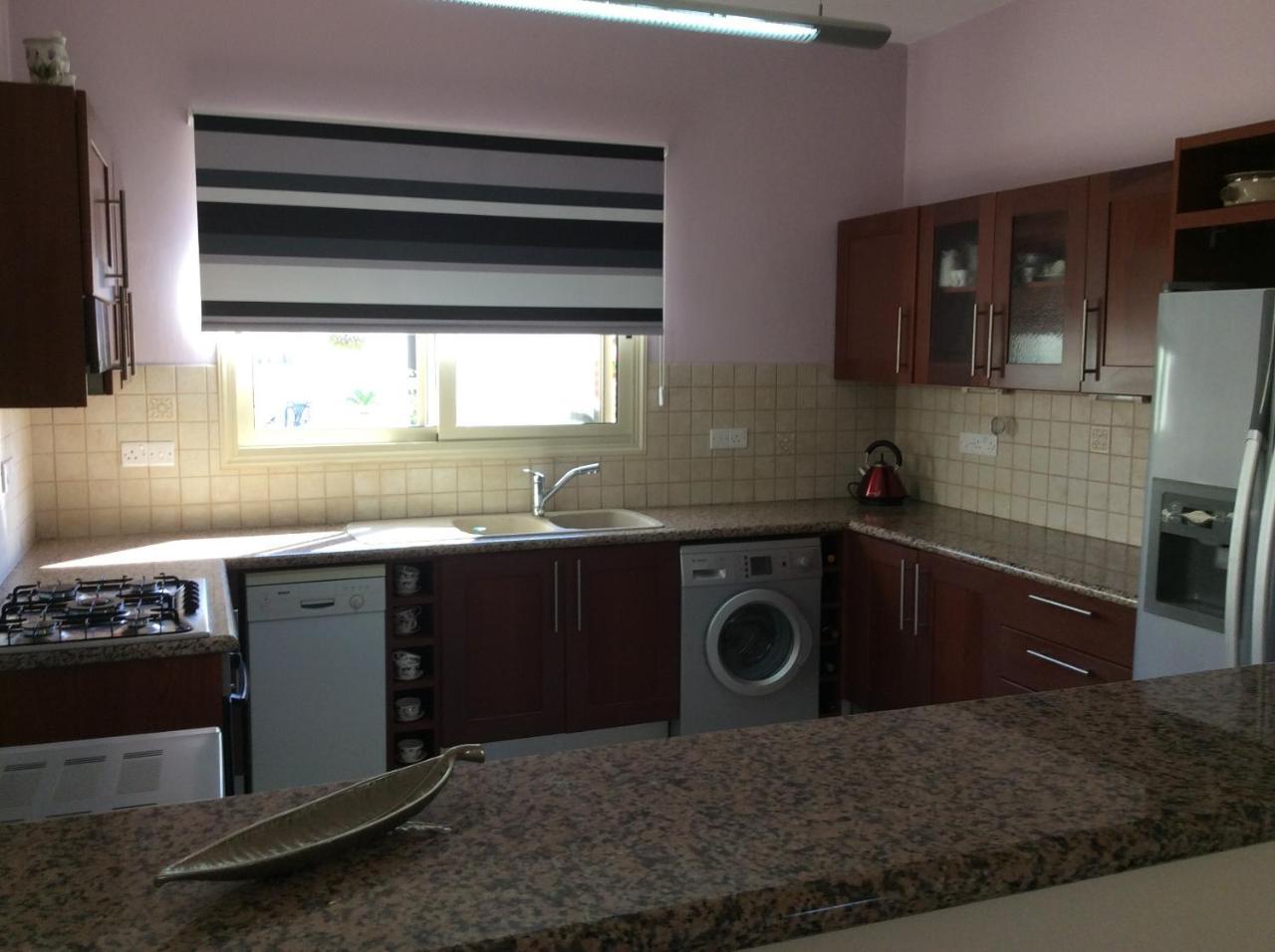 Quality Villa with Pool in Superb Location in Paphos