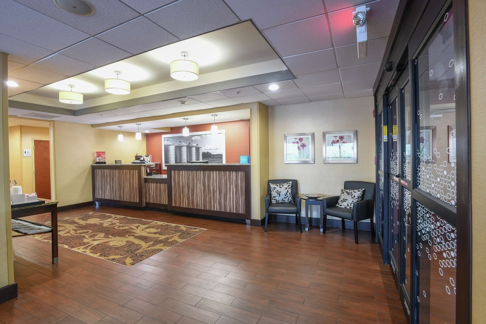 Hampton Inn Dry Ridge - photo 5