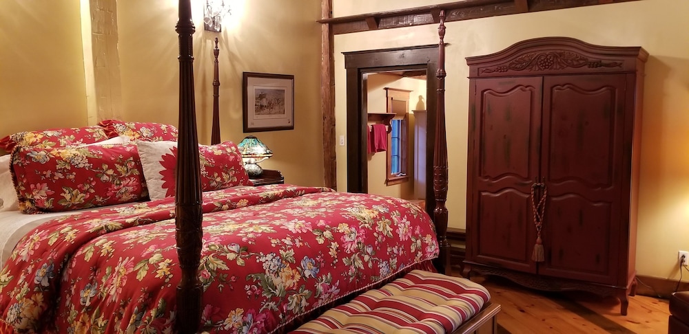 Inn at Clearwater Pond - photo 21