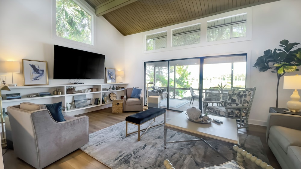 6960 Fairway One at The Sea Pines Resort - featured photo