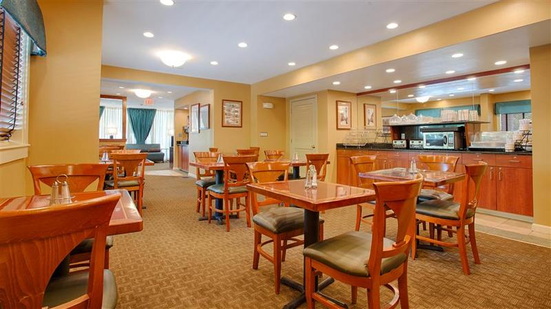 Hotel Boston - photo 9
