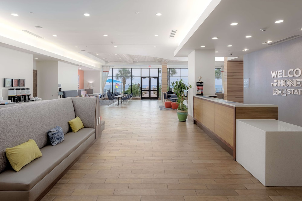 Hampton Inn & Suites Orange Beach Gulf Front - photo 4