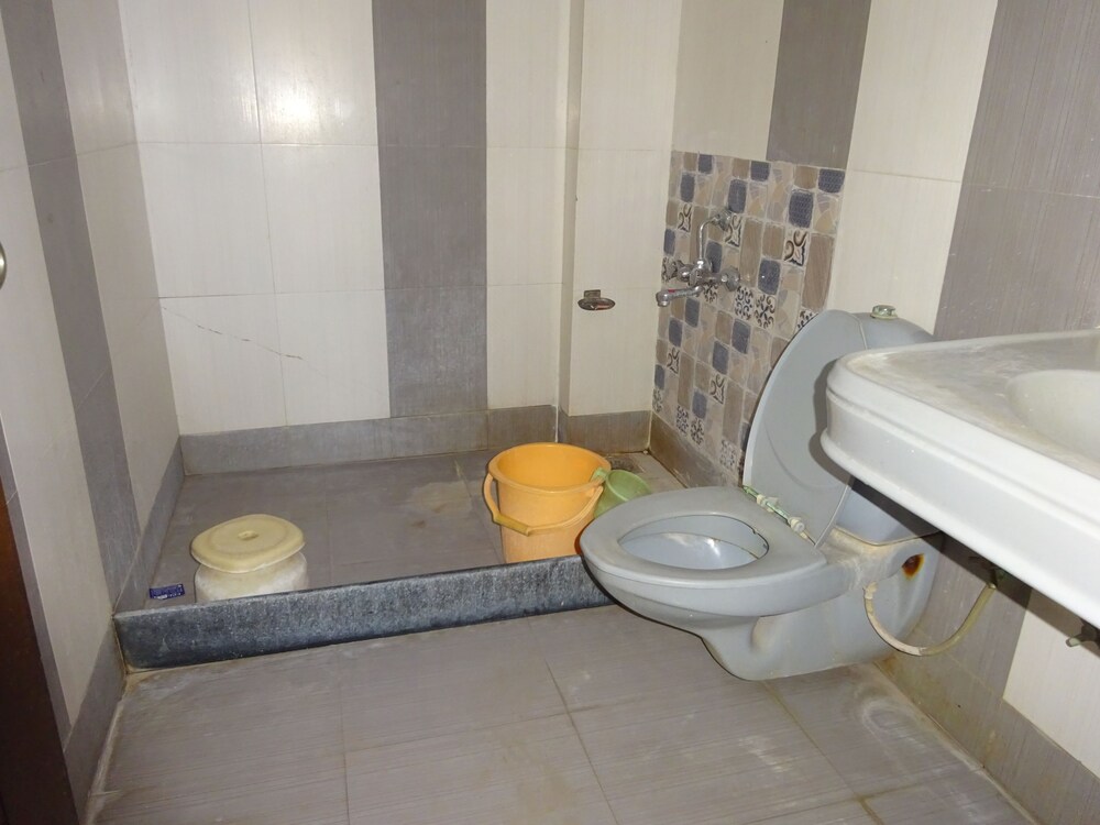 Hotel Ambey Residency — Palanpur — photo 5
