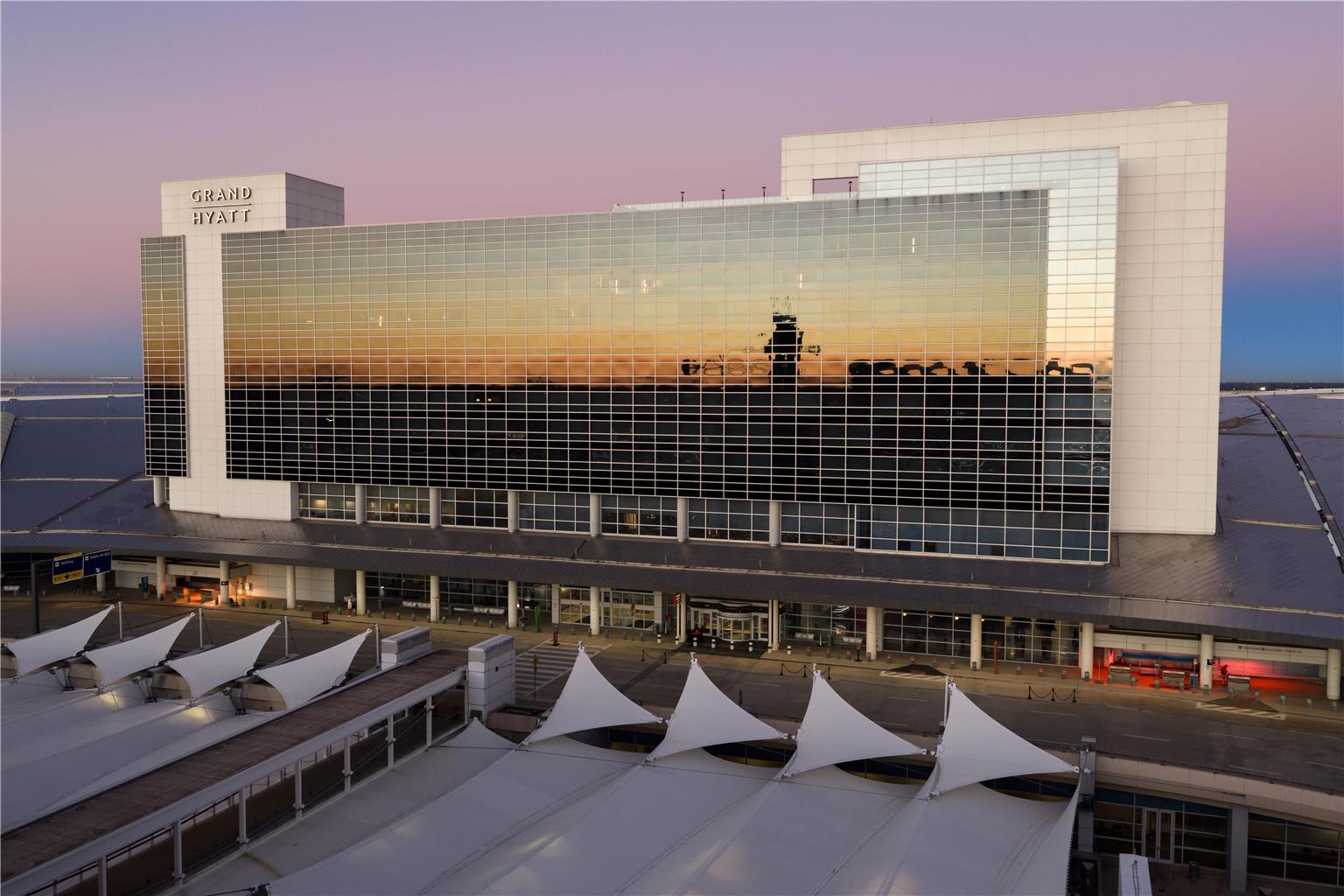 Grand Hyatt DFW Connected to the airport in Dallas, United States