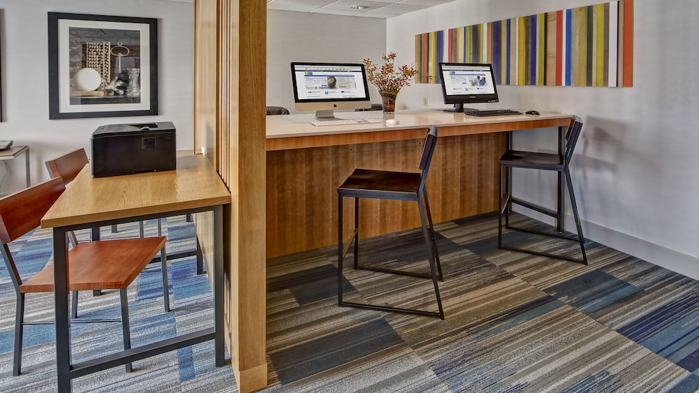 Garner Hotel Murfreesboro West by IHG - photo 16