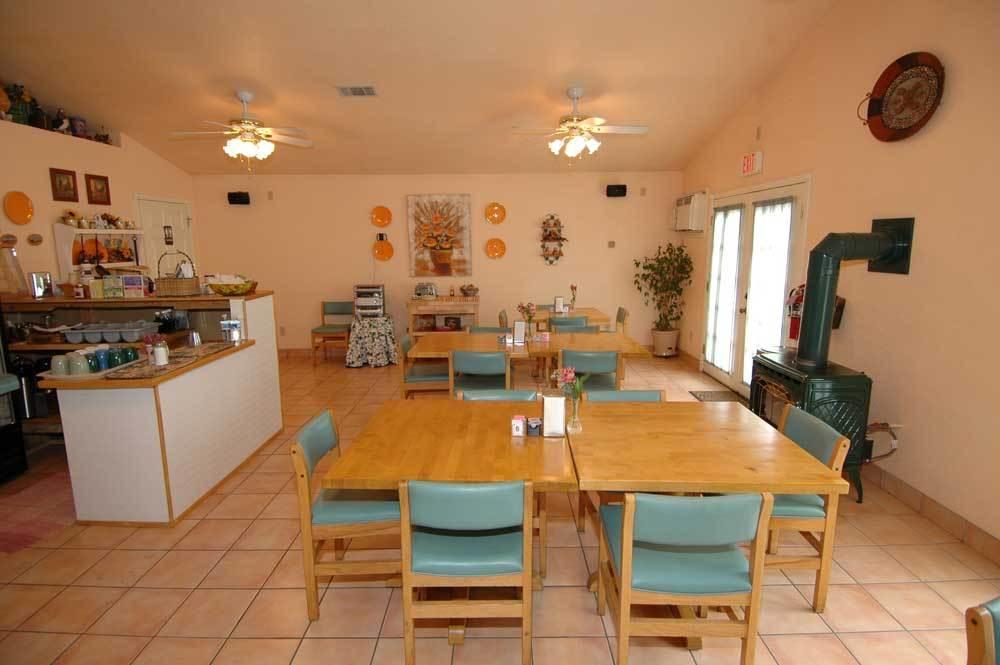 Buffalo Pointe Inn - photo 11