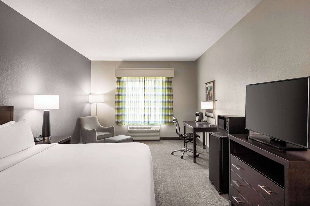 Wingate by Wyndham Savannah I 95 North - featured photo