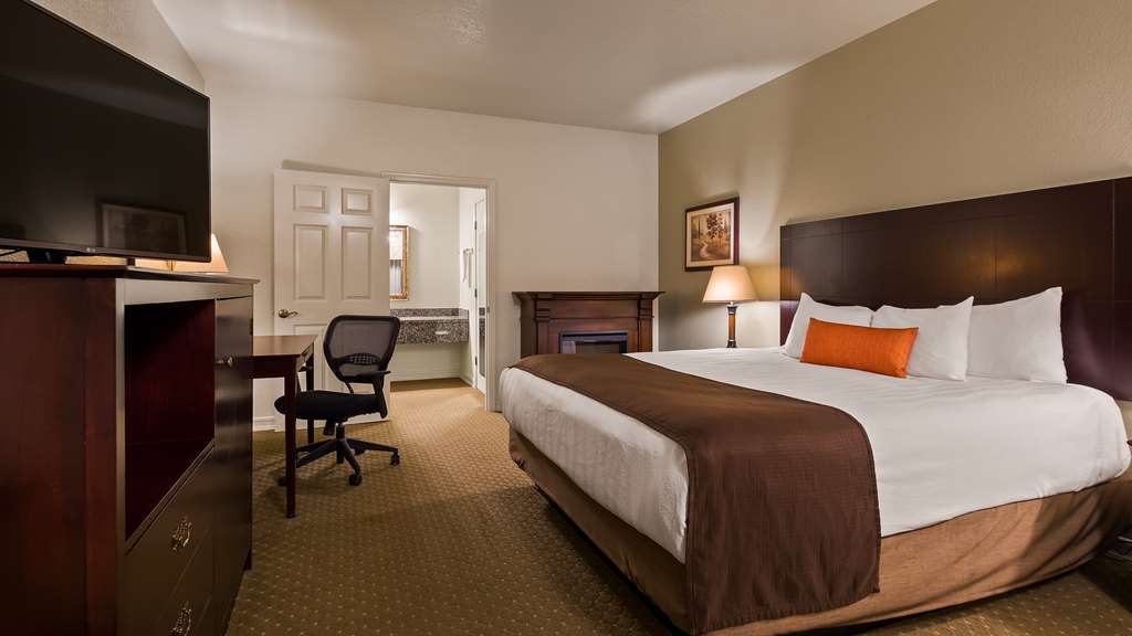 Best Western Plus Bayshore Inn - photo 16