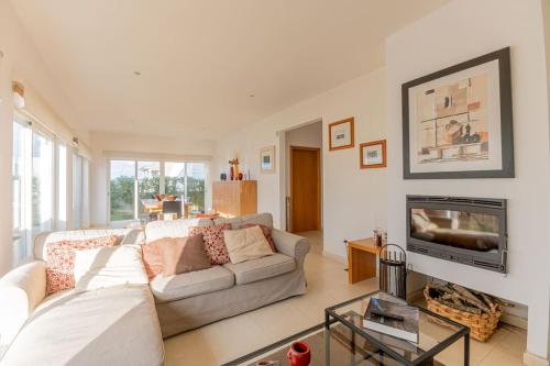 Moradia Villa Brava Algarve — 4-Star Luxury Hotel in Alvor, Portugal