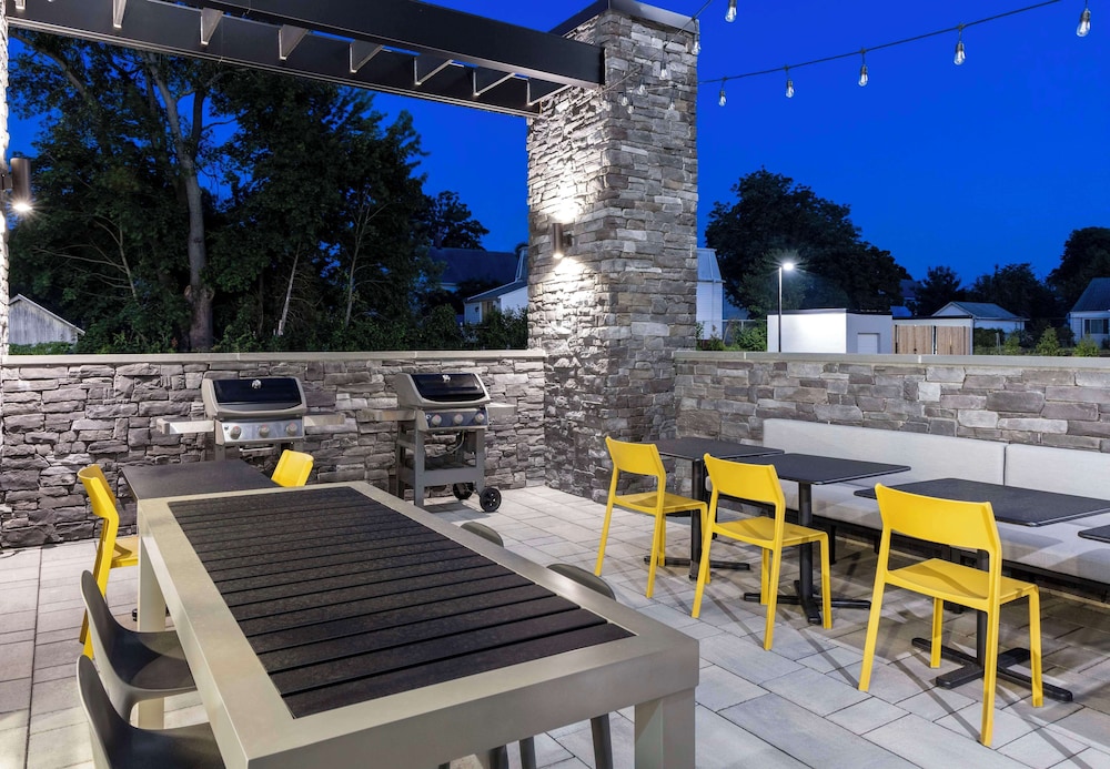 Home2 Suites by Hilton East Haven New Haven - photo 21