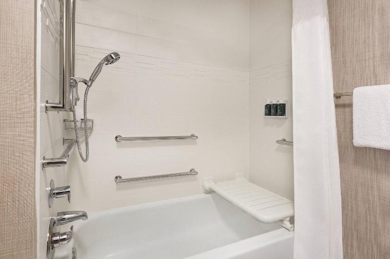Residence Inn by Marriott Folsom Sacramento - photo 33